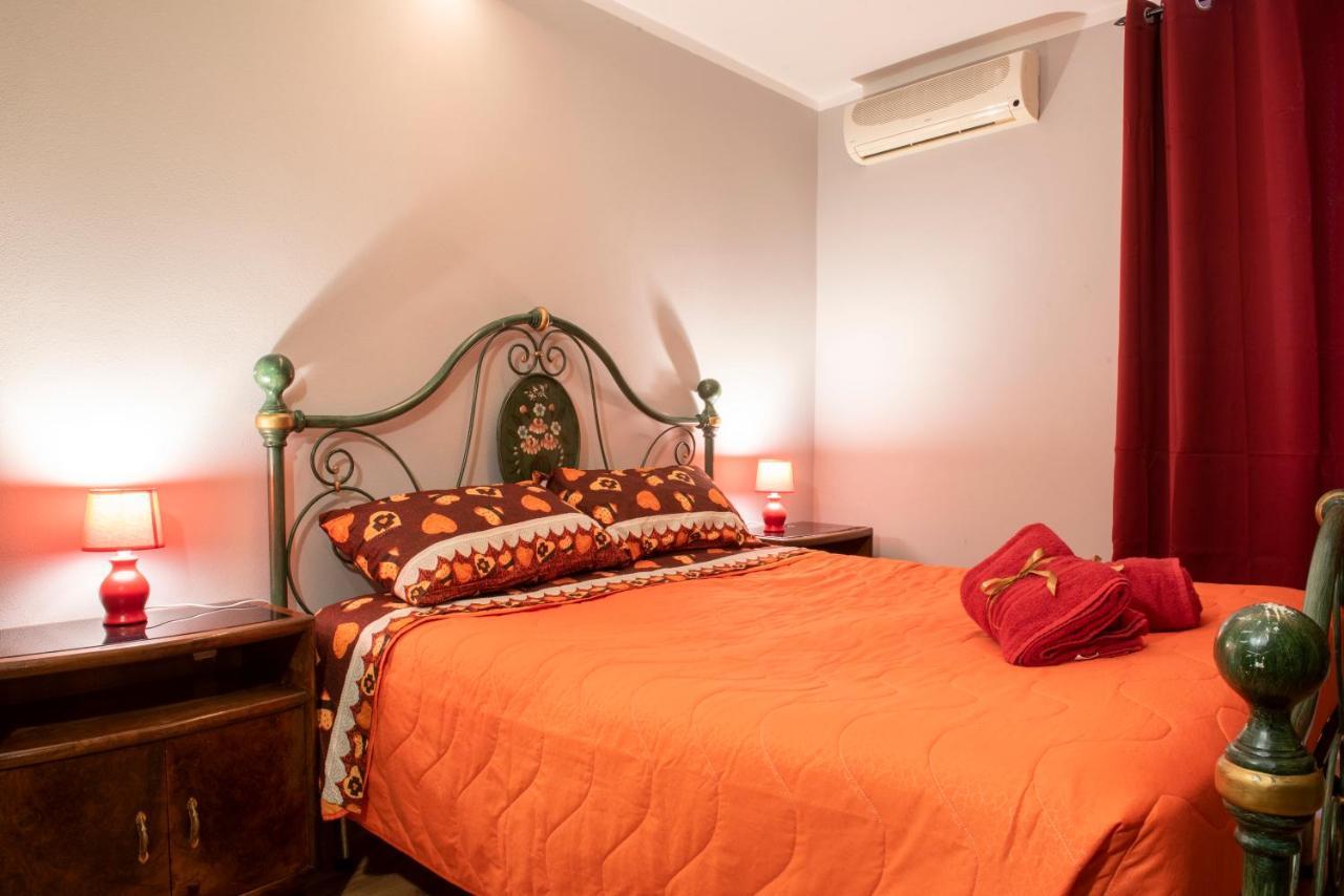 Le Muraglie Apartments Sassari Exteriör bild