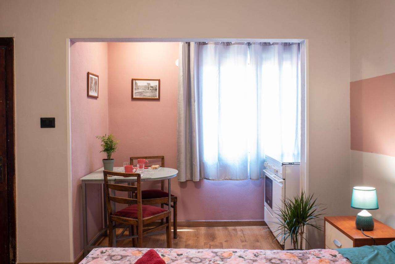 Le Muraglie Apartments Sassari Exteriör bild